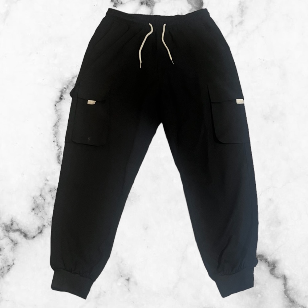 Black sweat pants
